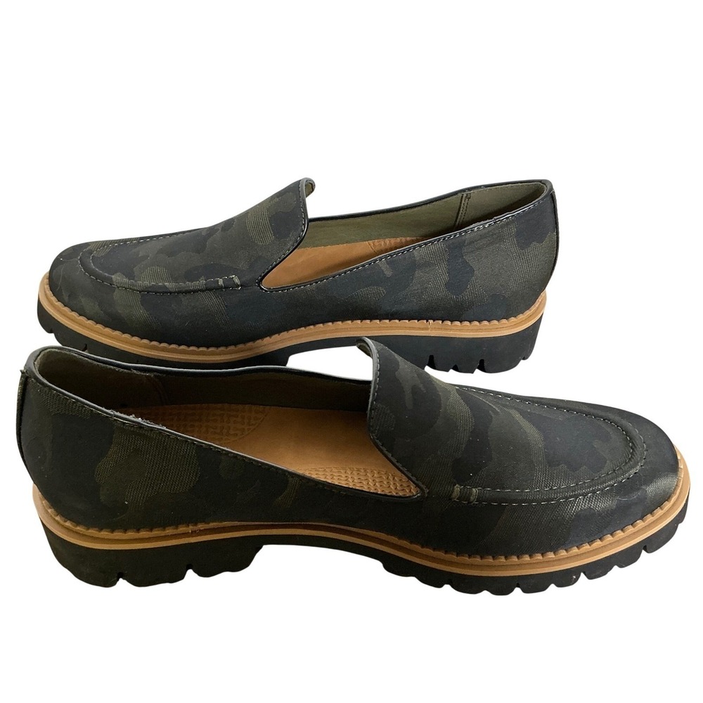 Baretraps Prestin Camo Loafers Womens 10M Green Camouflage Posture Lug Sole Shoe